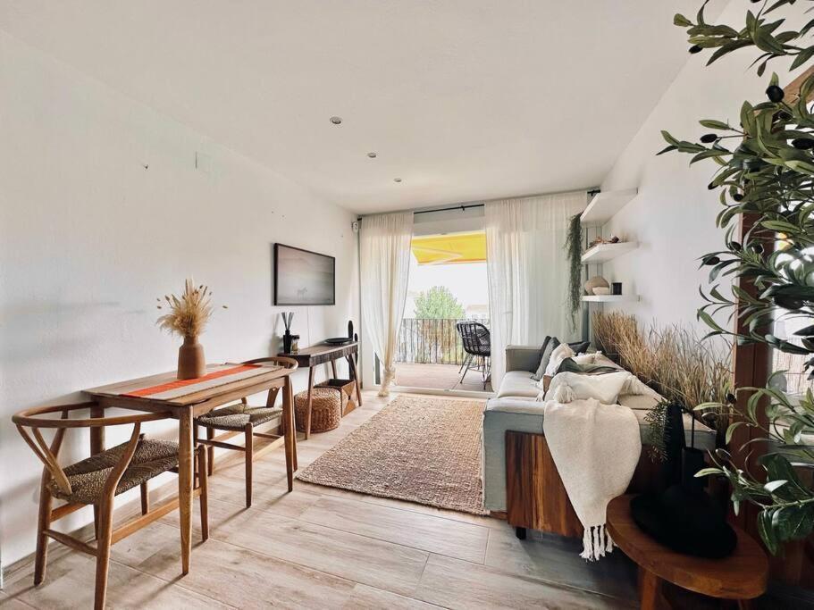 The Golden Oak In Calella Centre - 100M From Beach Palafrugell Bagian luar foto