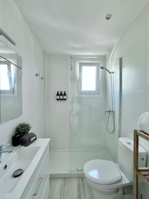 The Golden Oak In Calella Centre - 100M From Beach Palafrugell Bagian luar foto